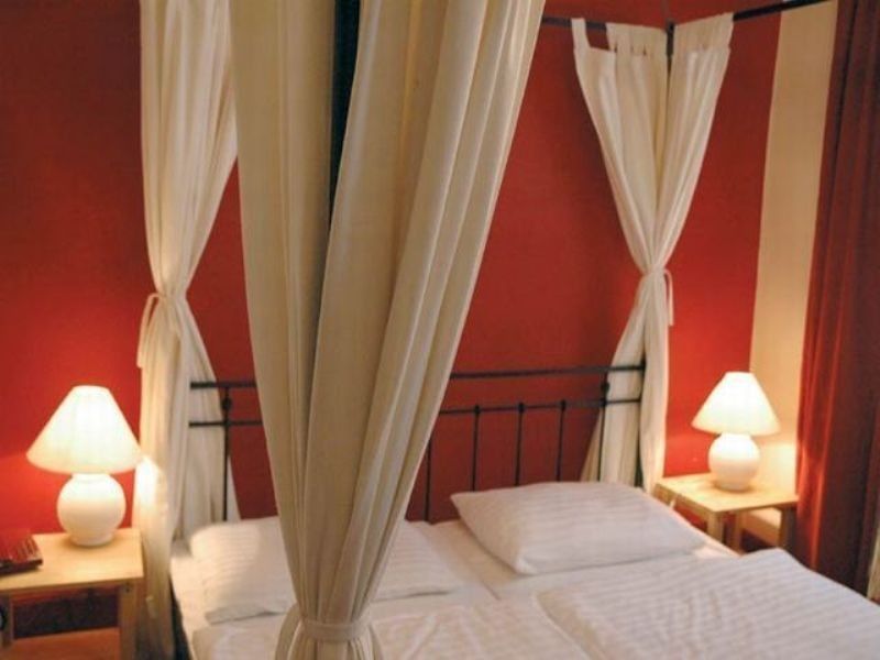Boutiquehotel Amadeus 4*